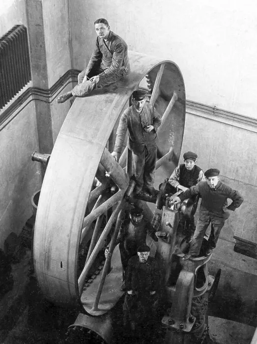 Framed Print : Historic photo, worker with machine, ca. 1920 Framed Print : Historic photo, worker with machine, ca. 1920