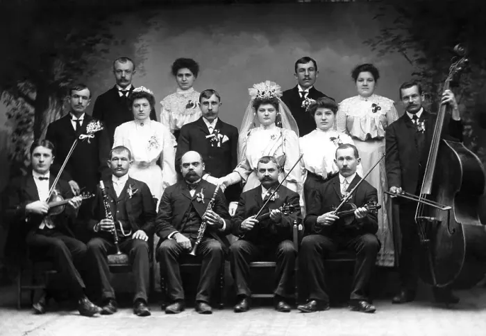 Framed Print : Historic photograph, double wedding, around 1920