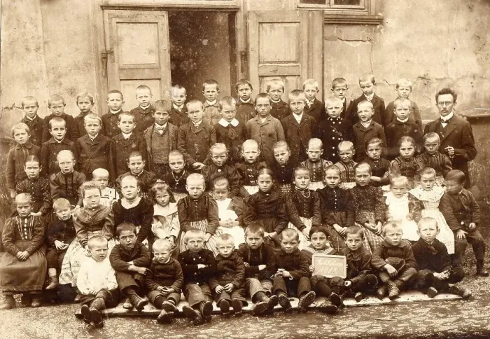 Framed Print : Historic photograph: school class