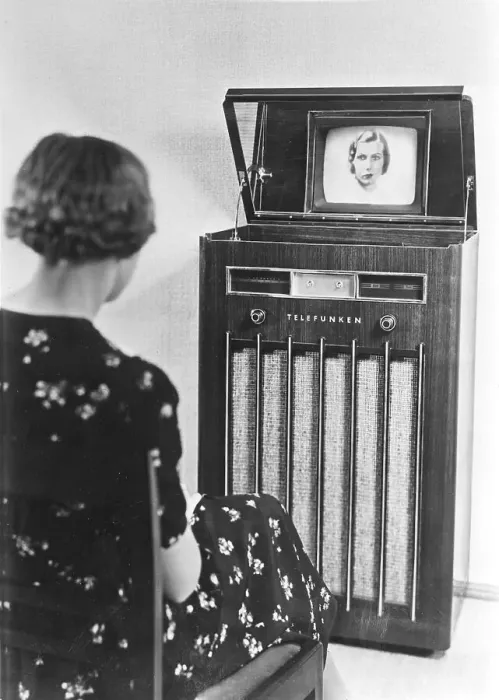 Framed Print : Historic photograph, Telefunken television model 441 Framed Print : Historic photograph, Telefunken television model 441