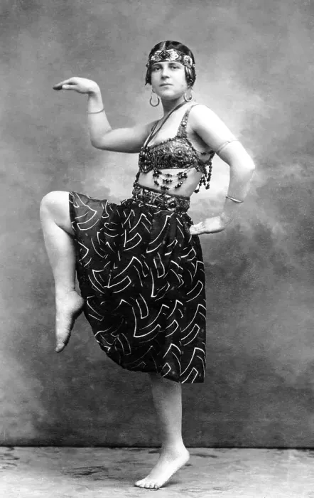 Framed Print : Historic photograph, woman dancing like an Egyptian Framed Print : Historic photograph, woman dancing like an Egyptian