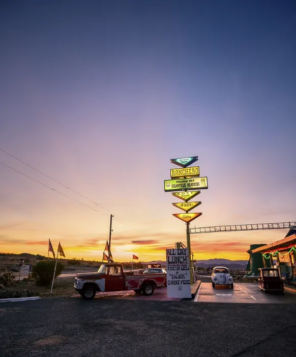 Framed Print : Historic rest stop and gas station with vintage cars Framed Print : Historic rest stop and gas station with vintage cars