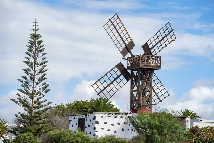 Framed Print : Historic windmill, Teguise, Lanzarote