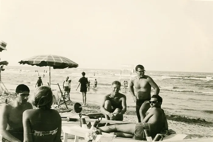 Framed Print : Historical photo summer 1961, tourists