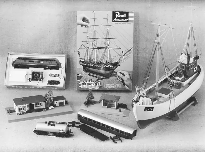 Framed Print : Hobby in the 1960s. Different popular scale models in a picture taken in 1962