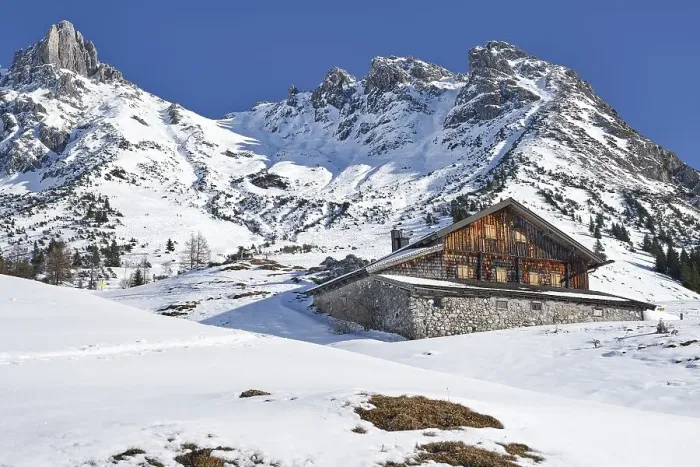 Framed Print : Hochkoenig in winter with alpine hut Framed Print : Hochkoenig in winter with alpine hut