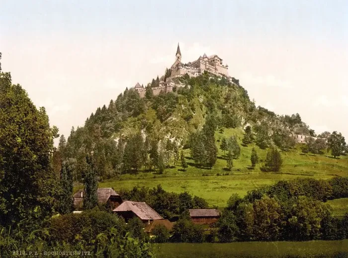 Framed Print : Hochosterwitz Castle, Carinthia Framed Print : Hochosterwitz Castle, Carinthia