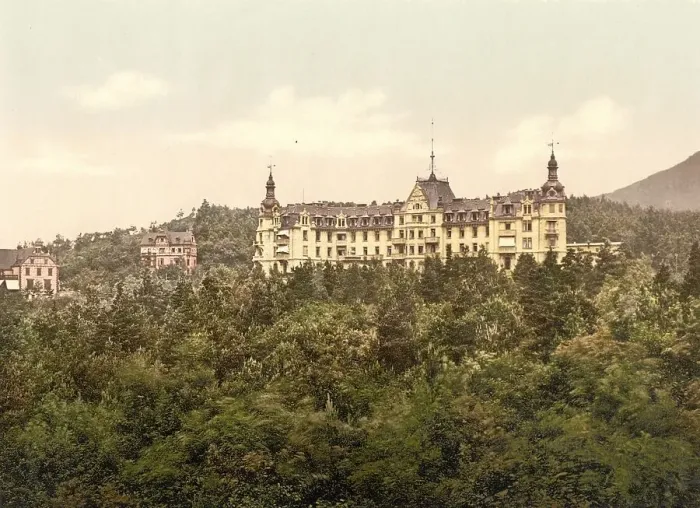 Framed Print : Hohenhonnef Sanatorium on the Rhine