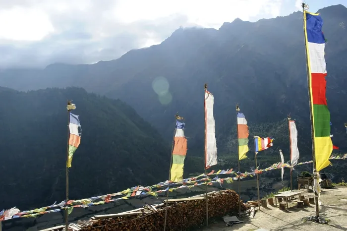 Framed Print : Holy flag, Upper Pisang, Nepal