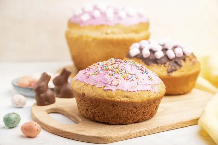 Framed Print : Homemade glazed and decorated easter pies with chocolate eggs and rabbits on a white concrete background Framed Print : Homemade glazed and decorated easter pies with chocolate eggs and rabbits on a white concrete background
