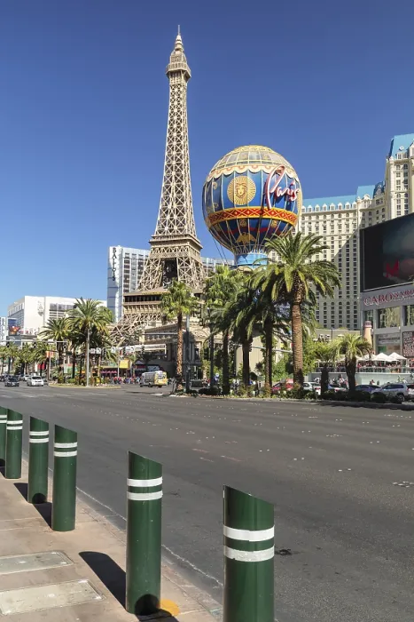 Framed Print : Hotel Paris, Las Vegas Strip, Las Vegas