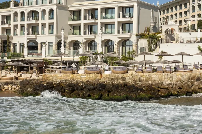 Framed Print : Hotel Villa Chinka and beach in summer
