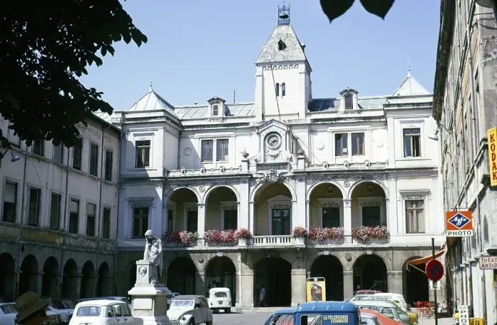 Framed Print : Hotel de Ville, Vienne, Isere, France 1976