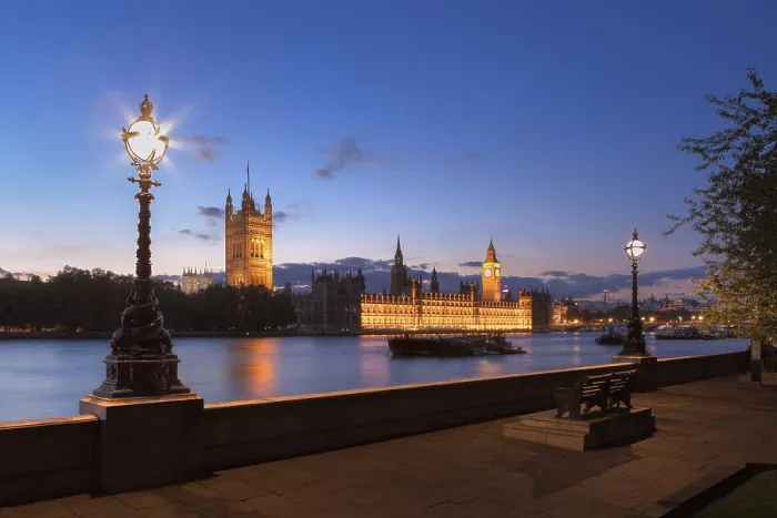 Framed Print : The Houses of Parliament, Palace of Westminster Framed Print : The Houses of Parliament, Palace of Westminster