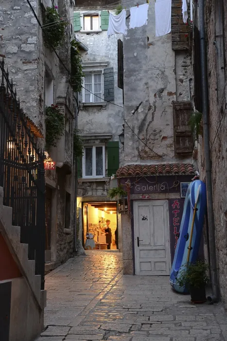 Framed Print : Houses, Rovinj, Istria, Croatia Framed Print : Houses, Rovinj, Istria, Croatia