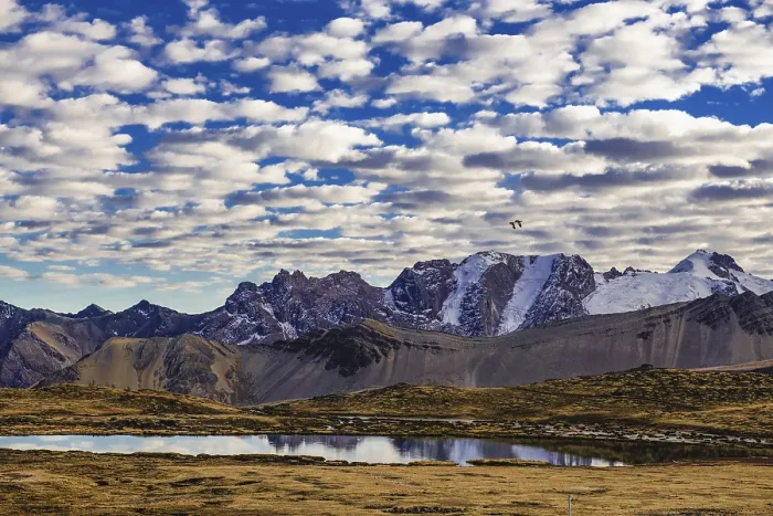 Framed Print : Huampococha Lagoon, Rainbow Mountains