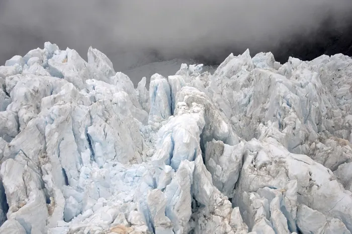 Framed Print : Huge blocks of ice on Franz Josef Glacier