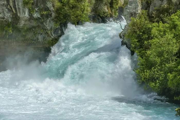 Framed Print : The Huka Falls on the Waikato River in New Zealand