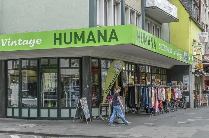Framed Print : Humana Secondhand, Neusser Strasse