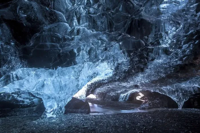 Framed Print : Ice cave under the Vatnajoekull