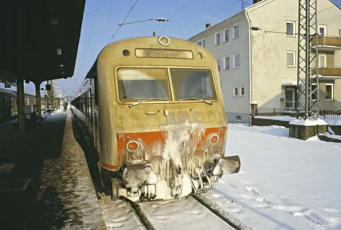 Framed Print : Ice on an S-Bahn train to Duesseldorf at Solingen in 1985