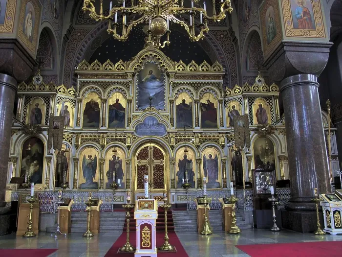 Framed Print : Iconostasis of the orthodox Uspenski kathedral Helsinki Finland