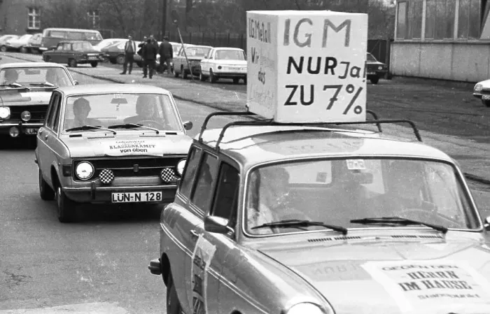 Framed Print : The IG Metall union used a motorcade to promote its demands for higher wages