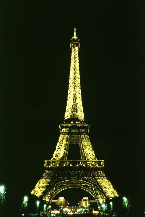 Framed Print : Illuminated Eiffel Tower at night
