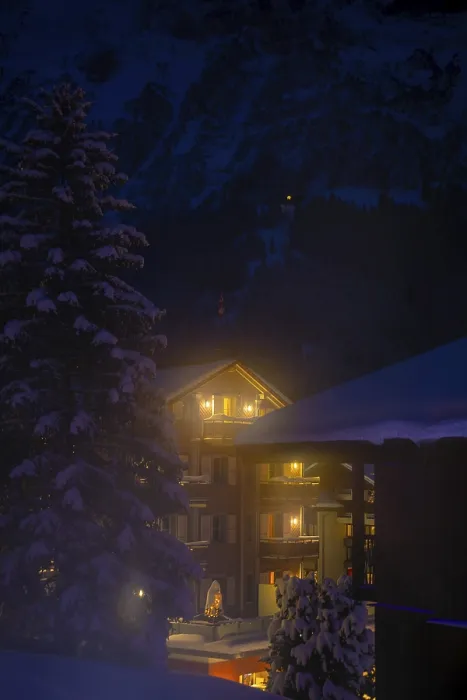 Framed Print : Illuminated House and Mountain in a Snowy Winter Night in Grindelwald