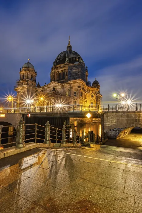 Framed Print : The imposing Berlin Cathedral on the banks of the Spree at night Framed Print : The imposing Berlin Cathedral on the banks of the Spree at night