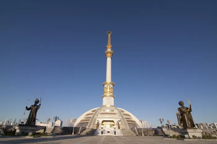 Framed Print : Independence Monument, Ashgabat