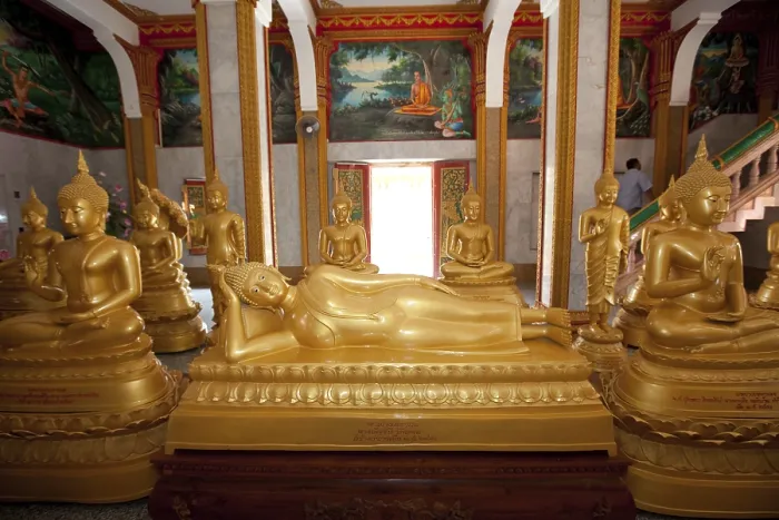 Framed Print : Interior of the temple Wat Chalong Framed Print : Interior of the temple Wat Chalong