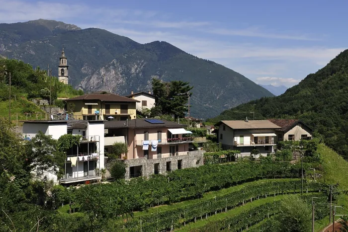 Framed Print : Intragna in Centovalli, Canton of Ticino
