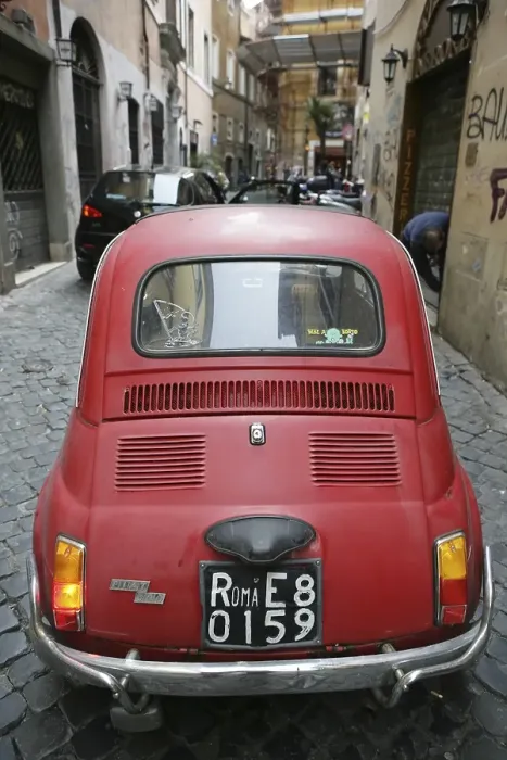 Framed Print : ITA, Italy, Rome : Old Fiat 500