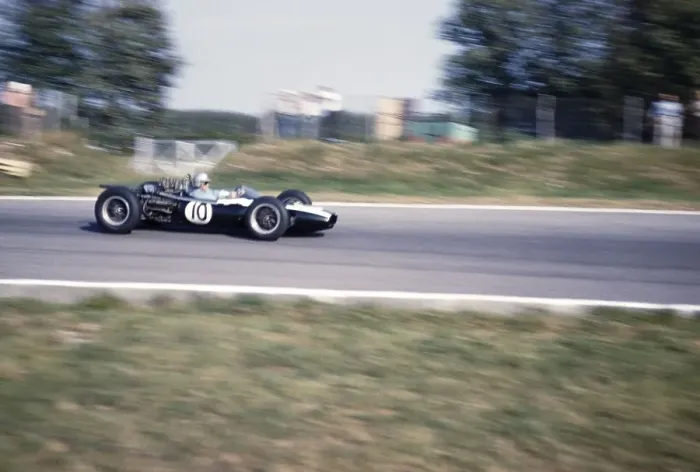 Framed Print : Jack Brabham, Cooper Climax Formula 1 Italian Grand Prix, Monza 1961 Framed Print : Jack Brabham, Cooper Climax Formula 1 Italian Grand Prix, Monza 1961