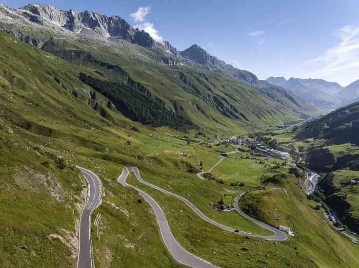 Framed Print : James Bond Goldfinger curve viewpoint on the Furka Pass