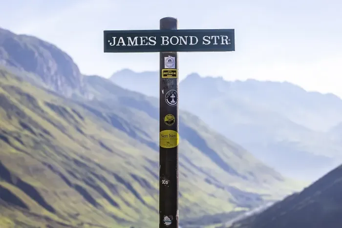 Framed Print : James Bond Goldfinger curve viewpoint on the Furka Pass