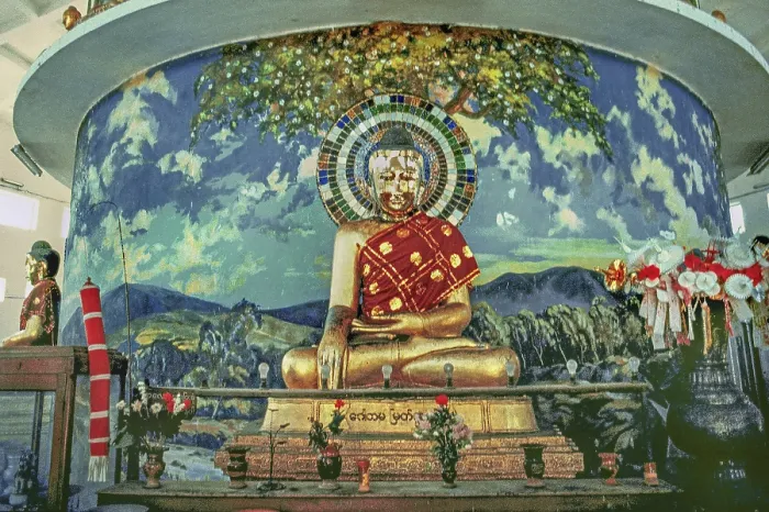 Framed Print : Kaba Aye Pagoda with Buddha figure and offerings