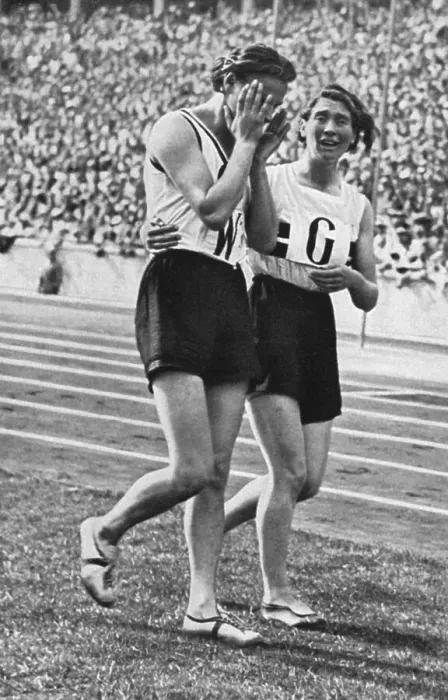 Framed Print : Kaethe Krauss cries after the 4 x 100 m relay race