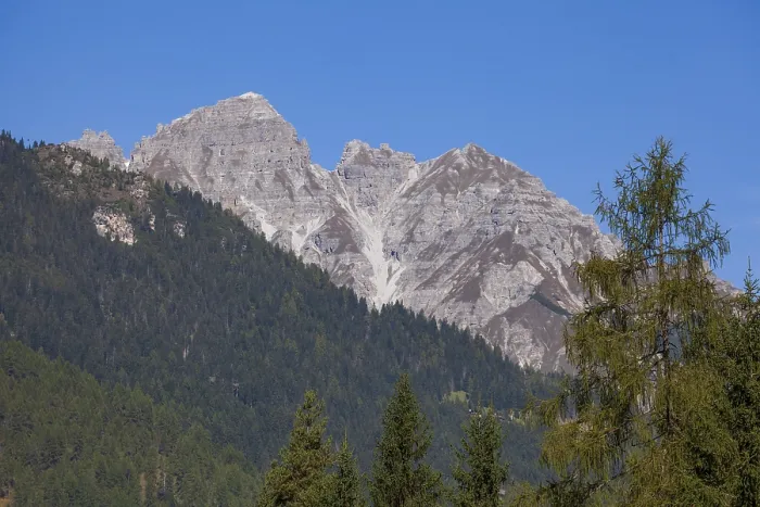 Framed Print : Kalkkogel mountains seen from Pinnistal in the Stubai Alps