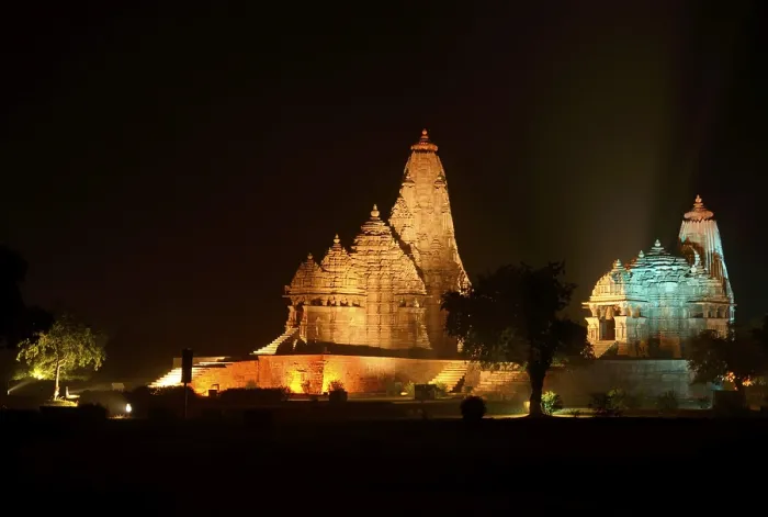 Framed Print : Kandariya mahadeva temple, khajuraho Framed Print : Kandariya mahadeva temple, khajuraho