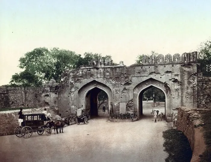 Framed Print : Kashmere Gate in Delhi, India, Historic Framed Print : Kashmere Gate in Delhi, India, Historic
