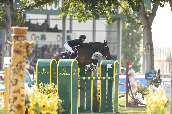 Framed Print : Katie Laurie of Australia, riding Tulara Zirensky