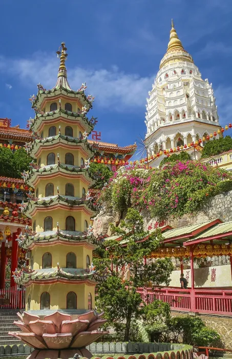 Framed Print : Kek Lok Si Temple in Penang island, Malaysia Framed Print : Kek Lok Si Temple in Penang island, Malaysia
