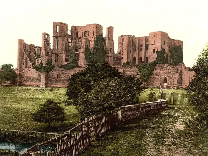 Framed Print : Kenilworth Castle is located in the town of the same name in Warwickshire