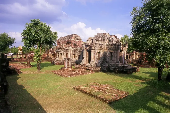 Framed Print : The Khmer sanctuary of Prasat Meuang Phanomwan was built during the 10th and 11th centuries