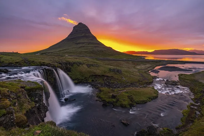 Framed Print : Kirkjufell at sunrise, Grundafjoerdur