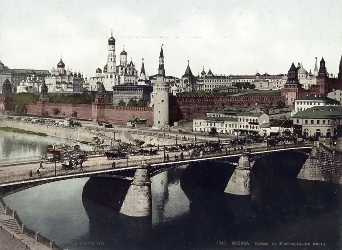 Framed Print : The Kremlin, Moscow, Russia, 1890 Framed Print : The Kremlin, Moscow, Russia, 1890