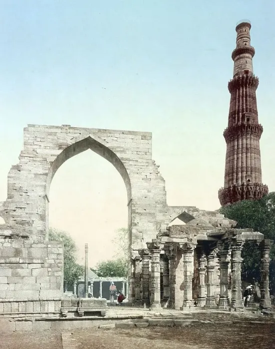 Framed Print : Kutub Minar in Delhi, India, Historic Framed Print : Kutub Minar in Delhi, India, Historic