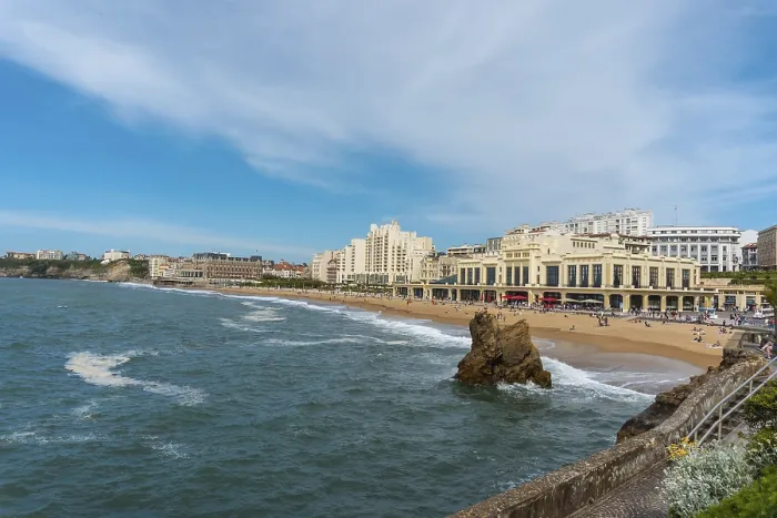 Framed Print : La grande Plage and its famous promenade in Biarritz